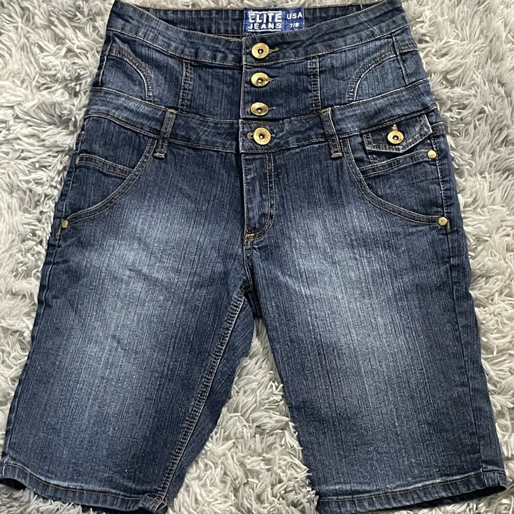 Elite Jeans Buttoned High Waisted Shorts